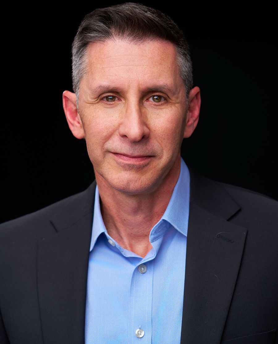 Sean Kramer, headshot